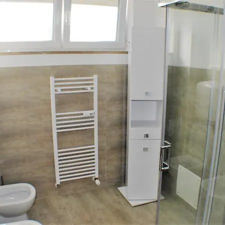 Apartman Casa Leonardo *